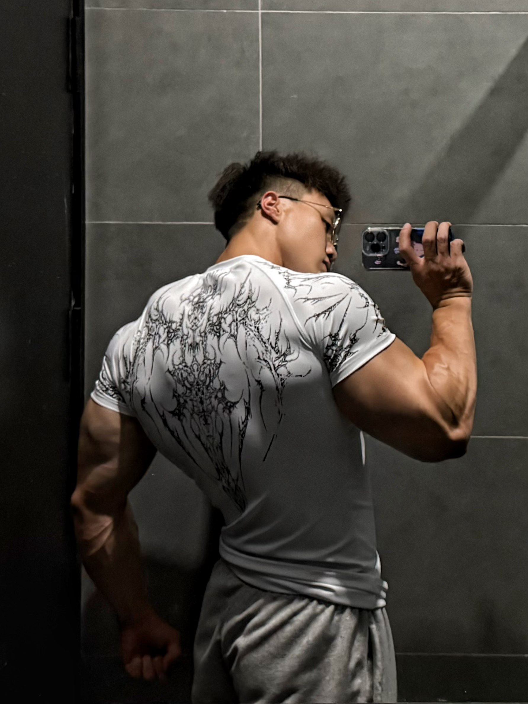 1-piece Men's Sports Quick Dry - Black Clover Grimoire recension och pris