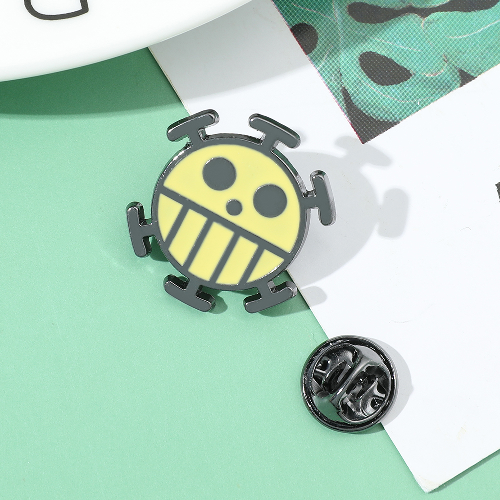 One Piece Brooch Anime Cartoon - One Piece Straw Hat recension och pris